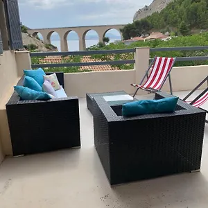marseille-calanque-la-vesse-cabanon.fr-provencehotel.com/